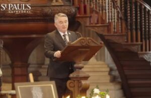Oštar govor Komšića iz Londona o Srebrenici: “Nikada neće biti…”