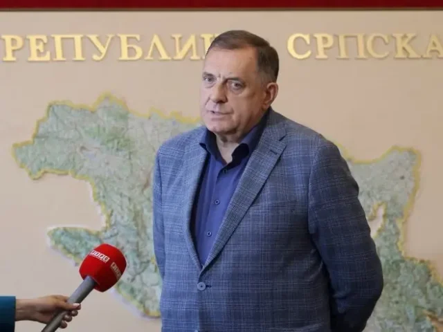 Dodik pod nadzorom- Mora se javljati policiji svake 2 sedmice, a cijela priča miriše na dogovor Milorad Dodik